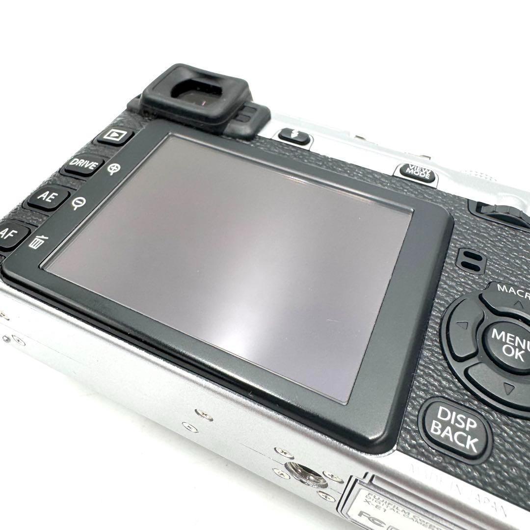動作良好 FUJIFILM フジフィルムX-E1 ミラーレス 一眼　シルバー