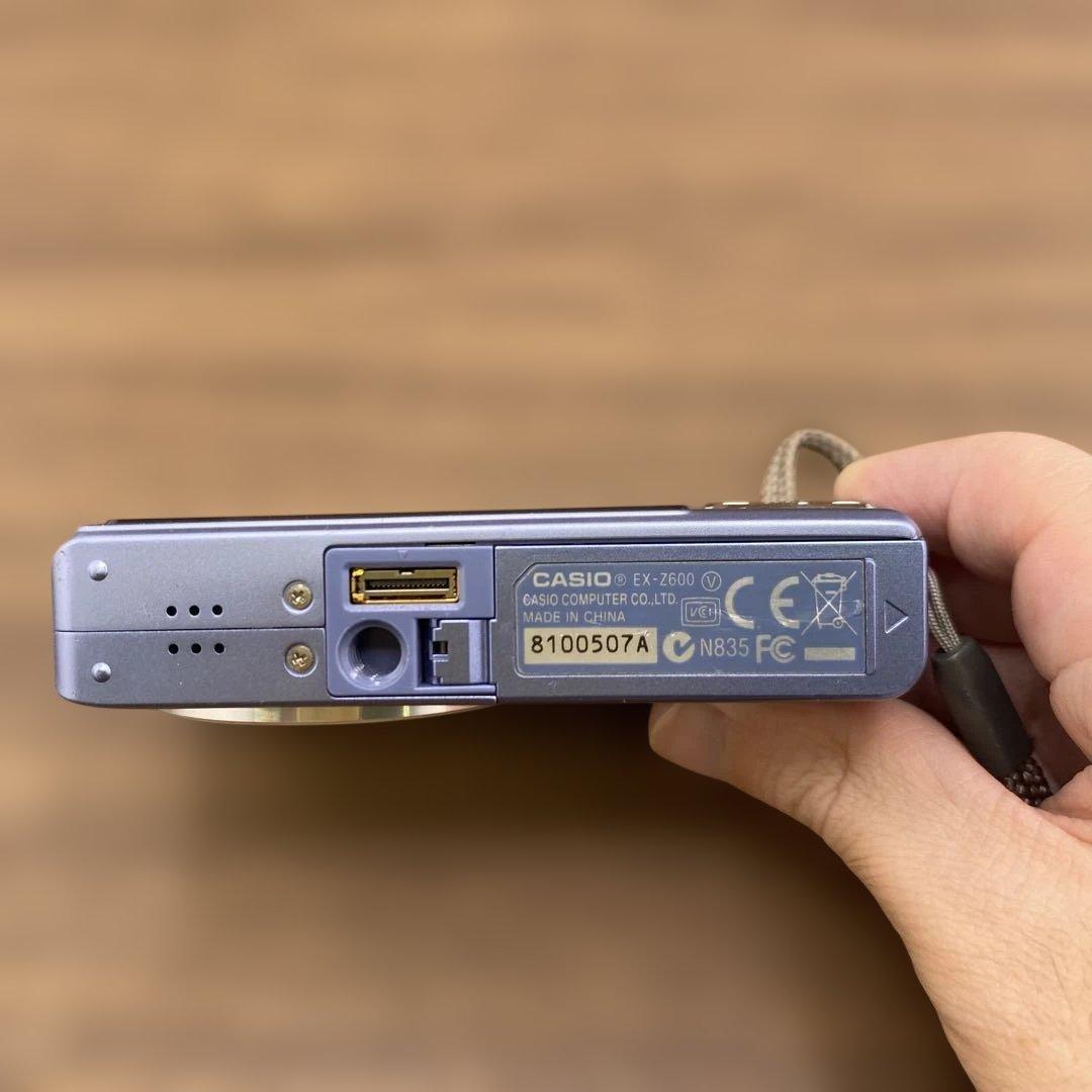 CASIO カシオ メガピクセル6.0 EX-Z600 Y-5