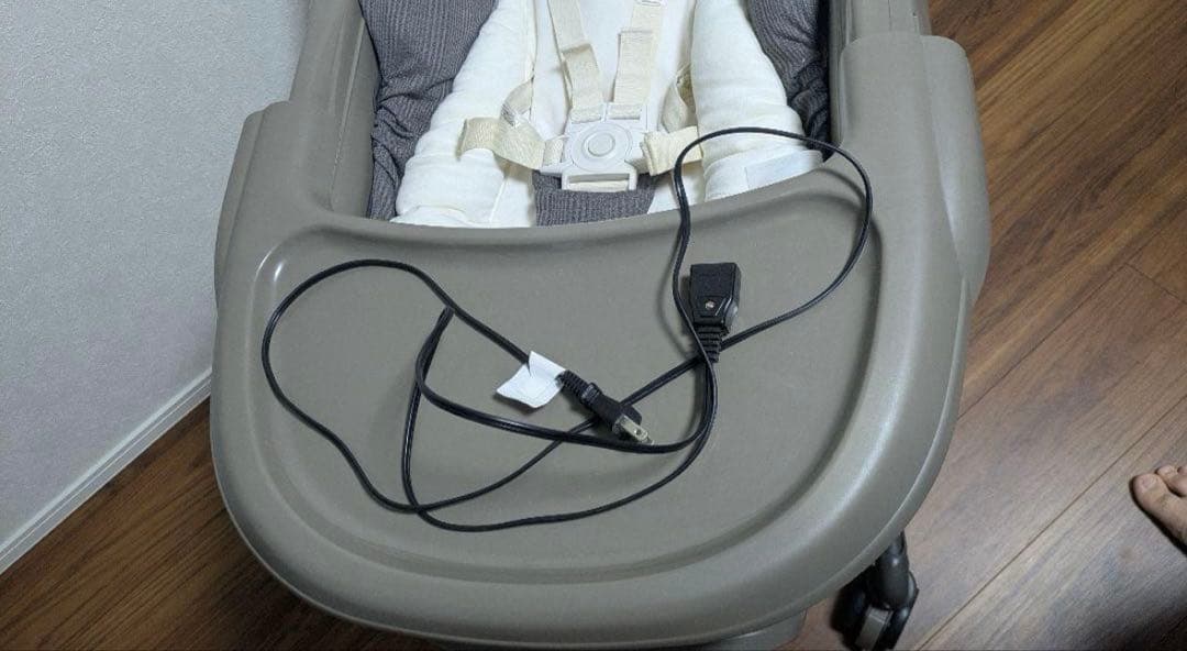 コンビ ネムリラ BEDi Long　電動ハイローチェア 箱付き