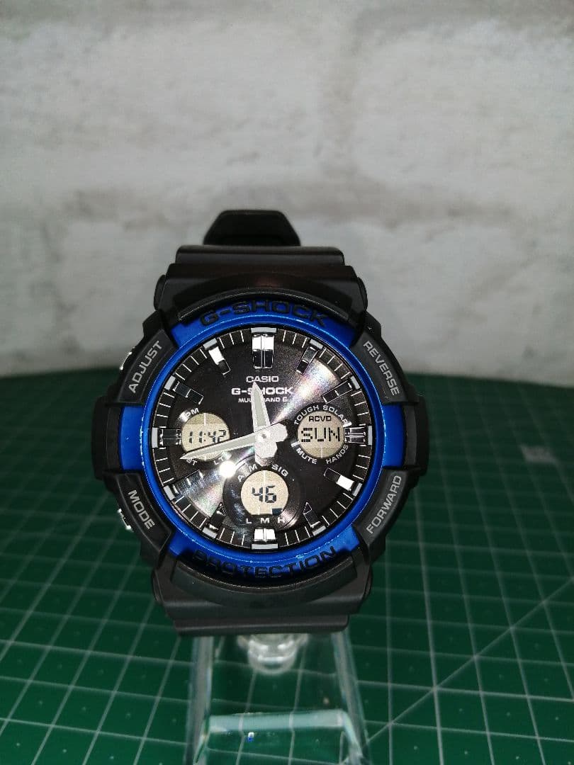 カシオ　G-shock wGAW-100B 洗浄済み　美品