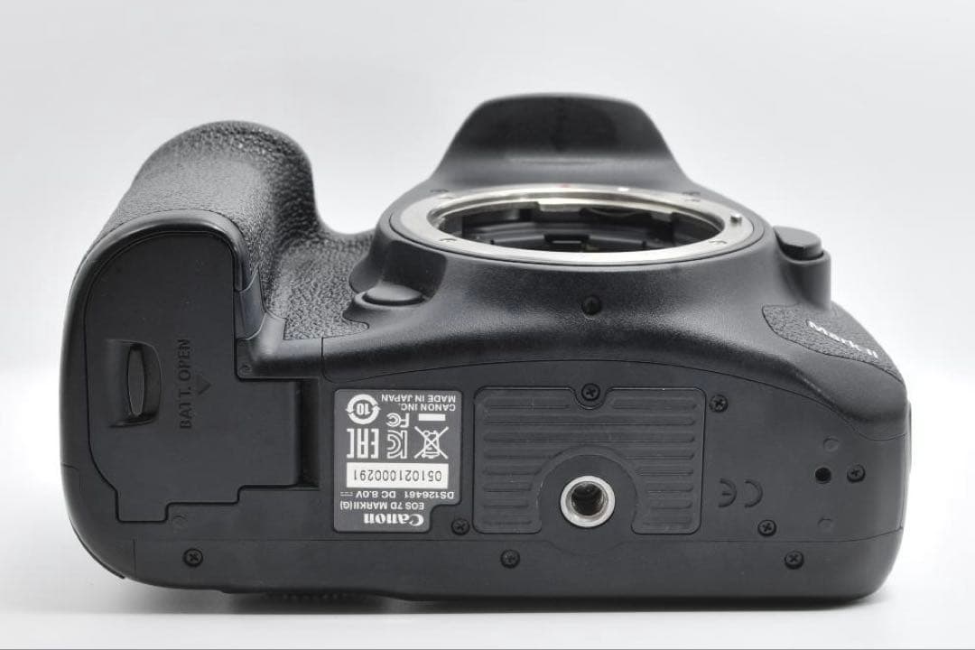 望遠レンズ付✨Canon 7D MarkⅡ 高速連写 スマホ転送 一眼レフカメラ