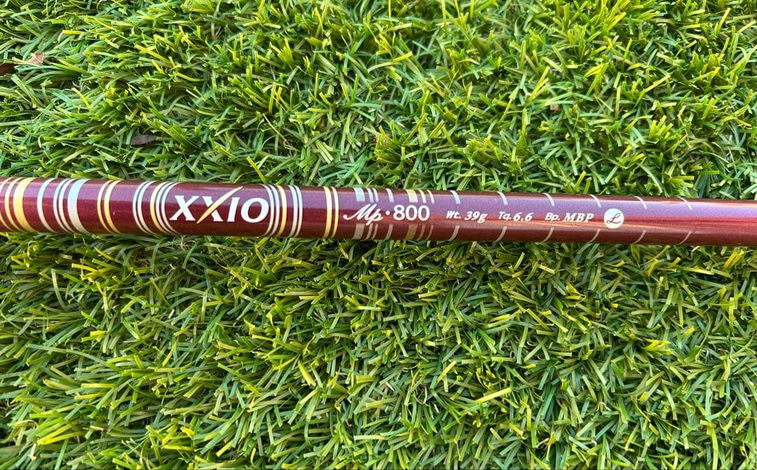 ゼクシオXXIO レディース4W ボルドー　おまけ付5アイアン