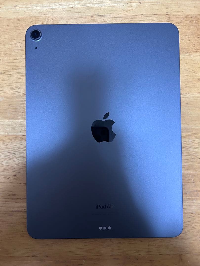 iPad Air 第５世代 (M1) 64GB / Wi-fiモデル