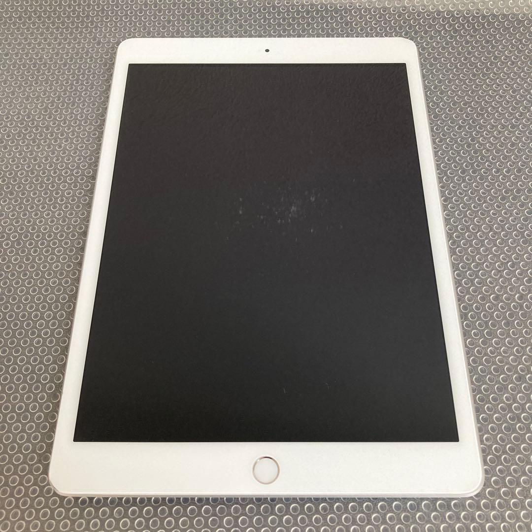 3563【早い者勝ち】電池最良好☆iPad8 第8世代 32GB WIFIモデル