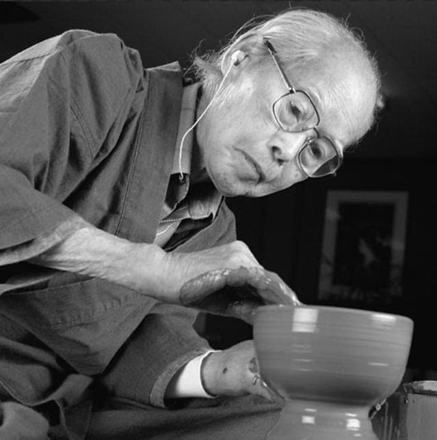 人間国宝　山本陶秀　備前徳利　 M318