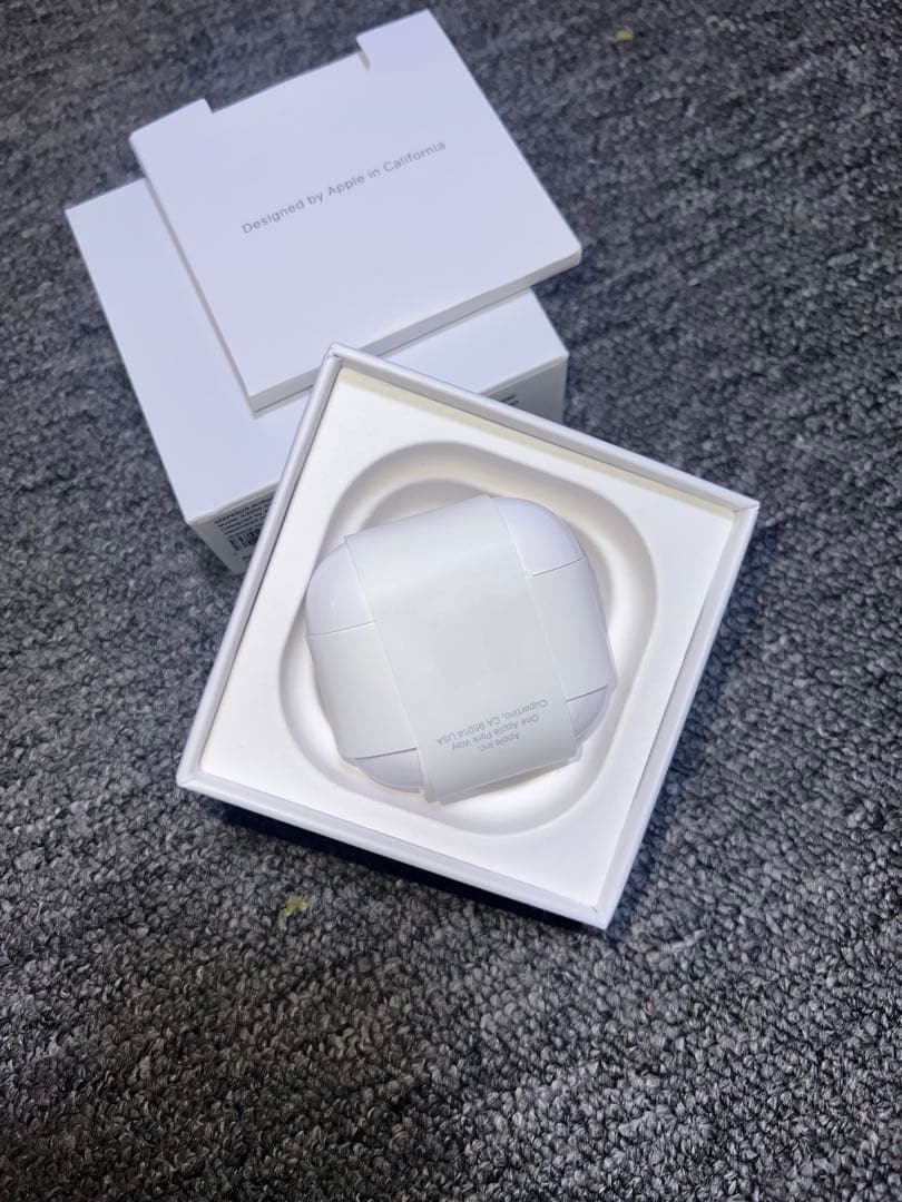 Air pods 4 ANC（ノイズキャンセリング)