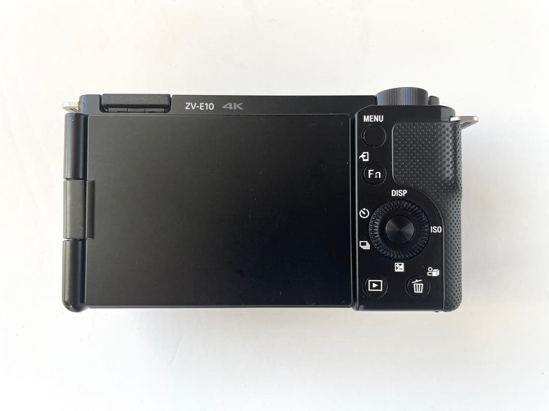 SONY ZV-E10 ミラーレス一眼 本体と付属品　smallRig のリグ