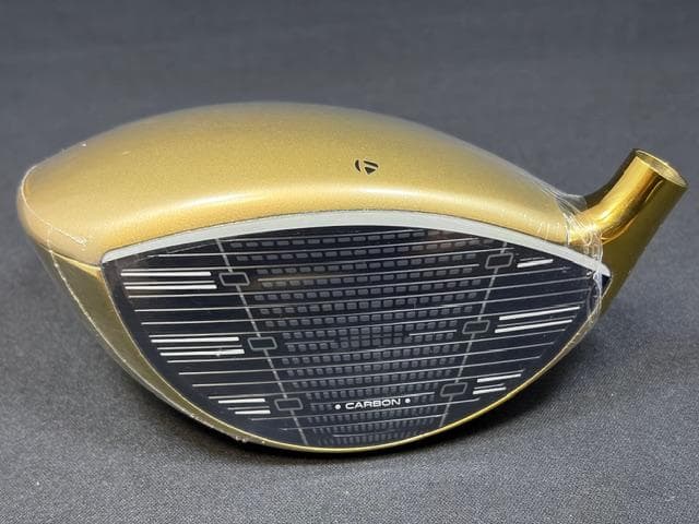 Qi35 デザイナーシリーズ ゴールド ドライバー 10.5° ヘッド 新品