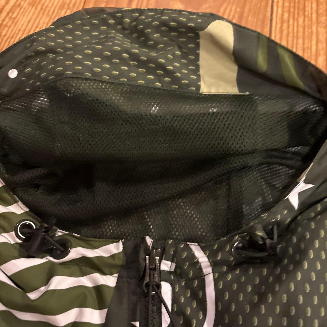 NIKE F.C.R.B ナイロンジャケット　M 迷彩柄　カモフラ　NIKE 星