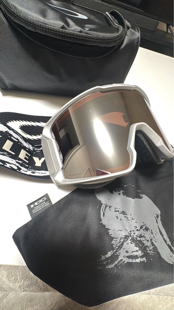 TSⅡ 25-26 オークリー ラインマイナーL 平野歩夢 PRIZM