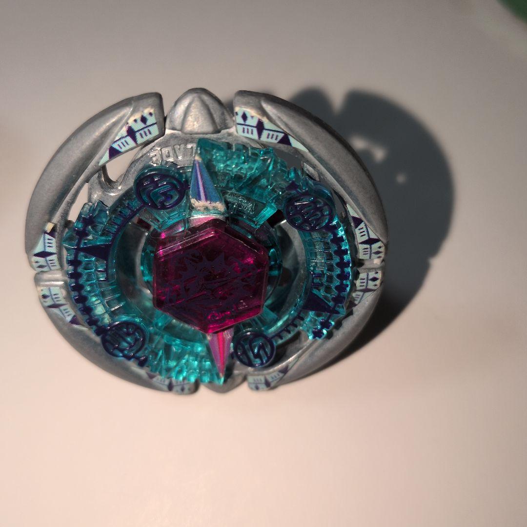 S*)様 メタルファイトベイブレード 貴重品セット ランチャーはオマケ