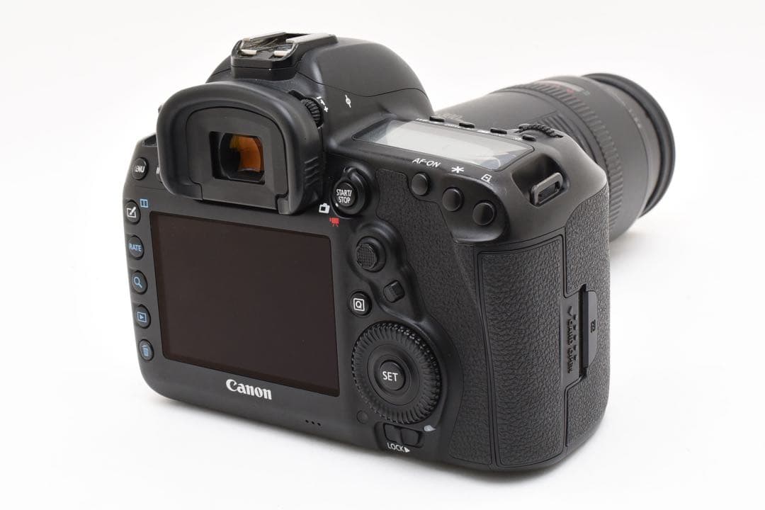 デジタルカメラ Canon EOS 5D Mark IV / CANON EF100-300mm
