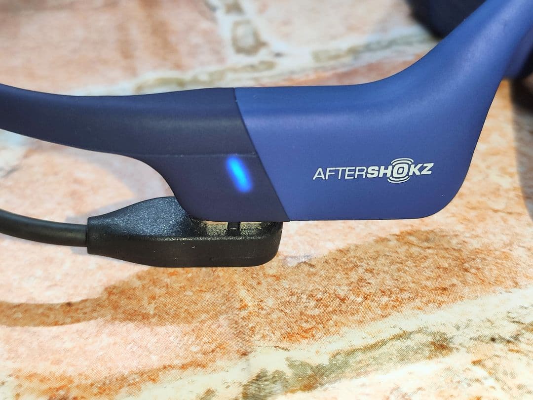 AfterShokz Aeropex　ブルー