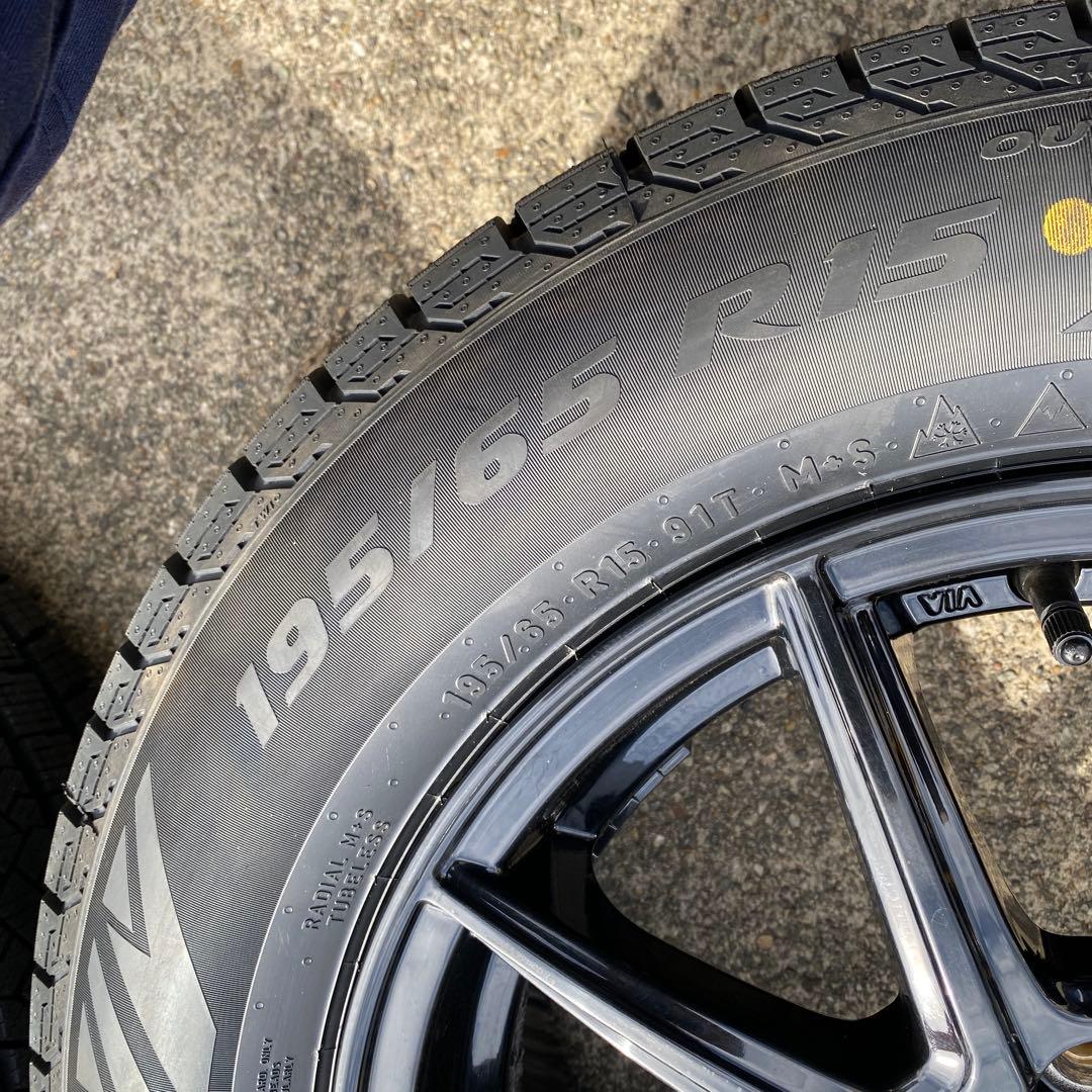 ◇新品ピレリ195/65R15+中古アルミスタッドレスセット80ノア、ヴォクシー