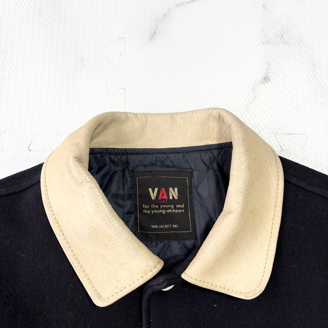 ✨大人気✨VAN JACKET ヴァン　 スタジャン袖レザー　アーチロゴ　紺L