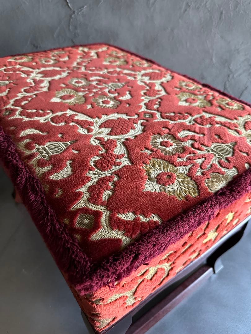 お値下げ‼️ヴィンテージ　スツール　ベンチ　金華織のような