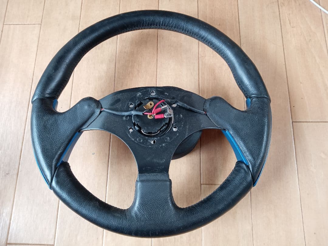 momo ichiban RACE ステアリング