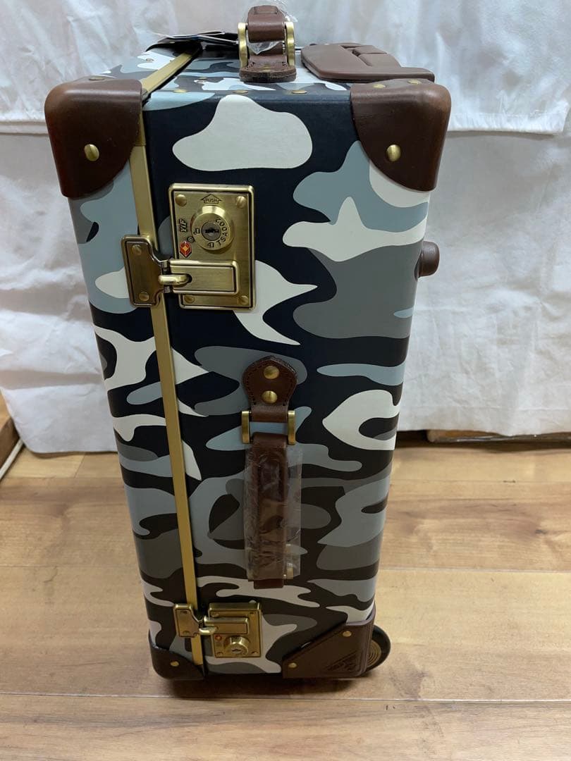 ◆未使用品◆ トランクケース　WORLDTRUNK カモフラージュ柄