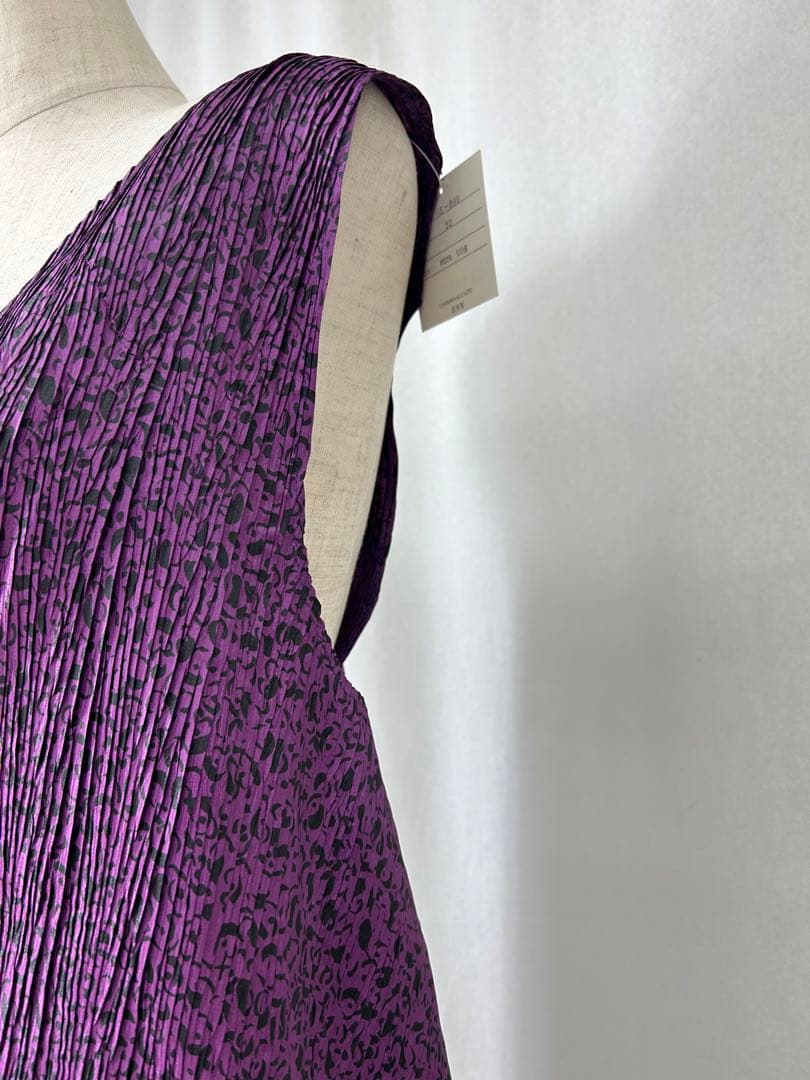 F724used イッセイミヤケ プリーツプリーズ 総柄 エプロン パープル