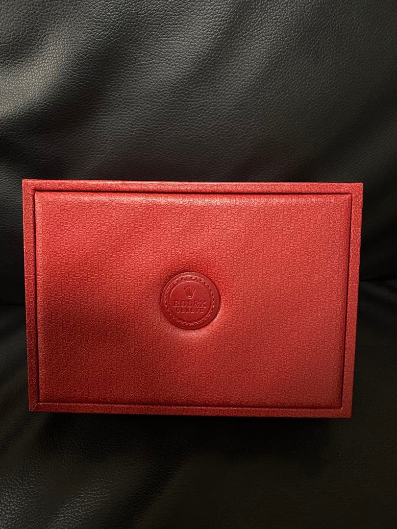 ロレックス オイスター パーペチュアル レディース デイト レッドボックス