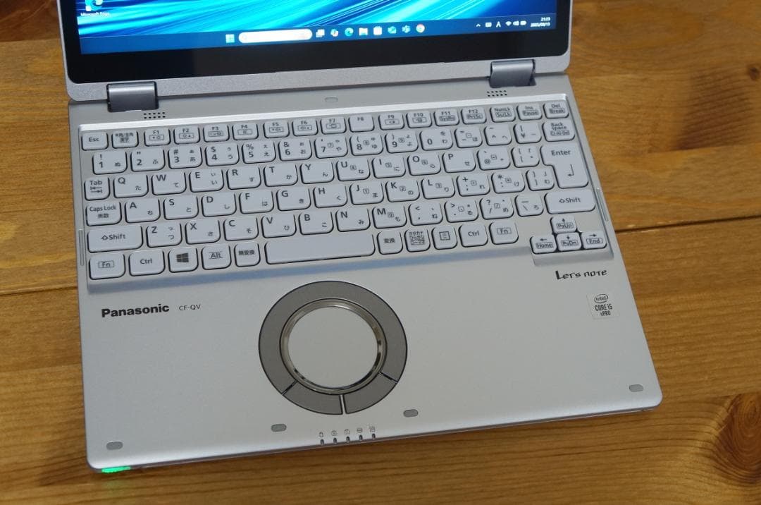 Windowsノート本体 Let's note CF-QV9 i5 8G 256GB LTE Office
