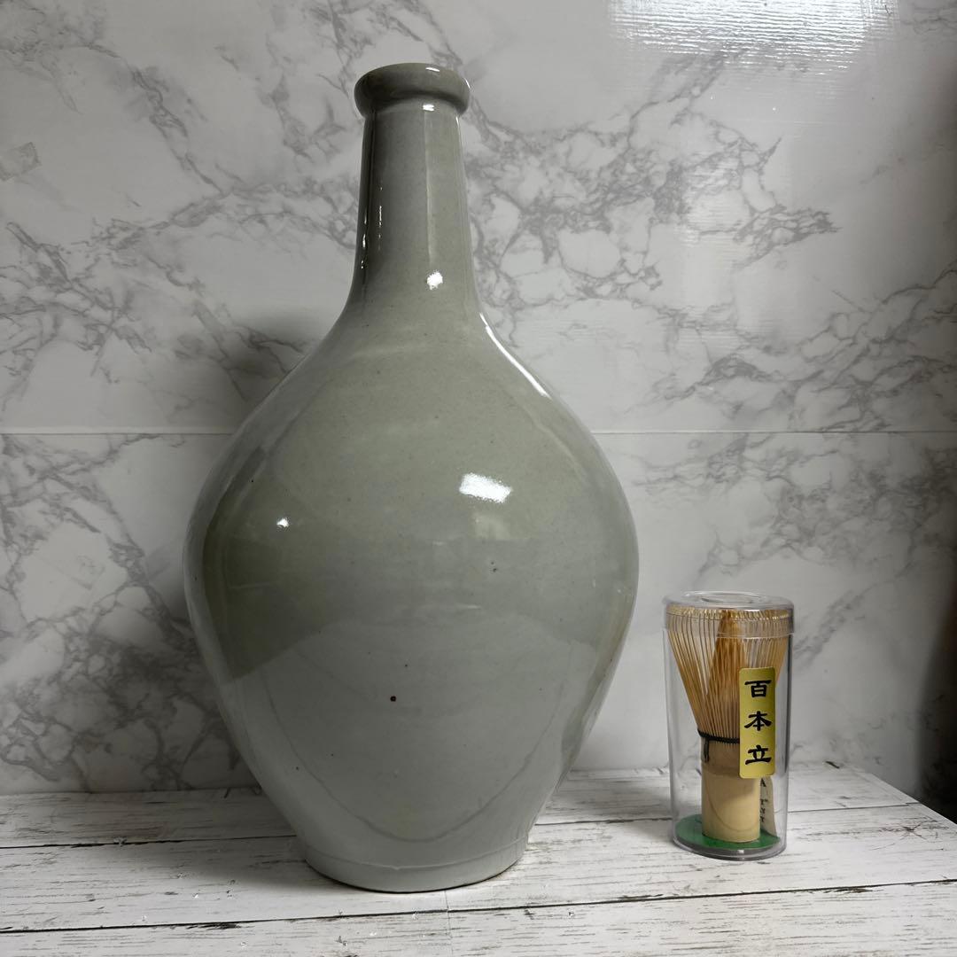 伊万里、特大白磁、徳利。