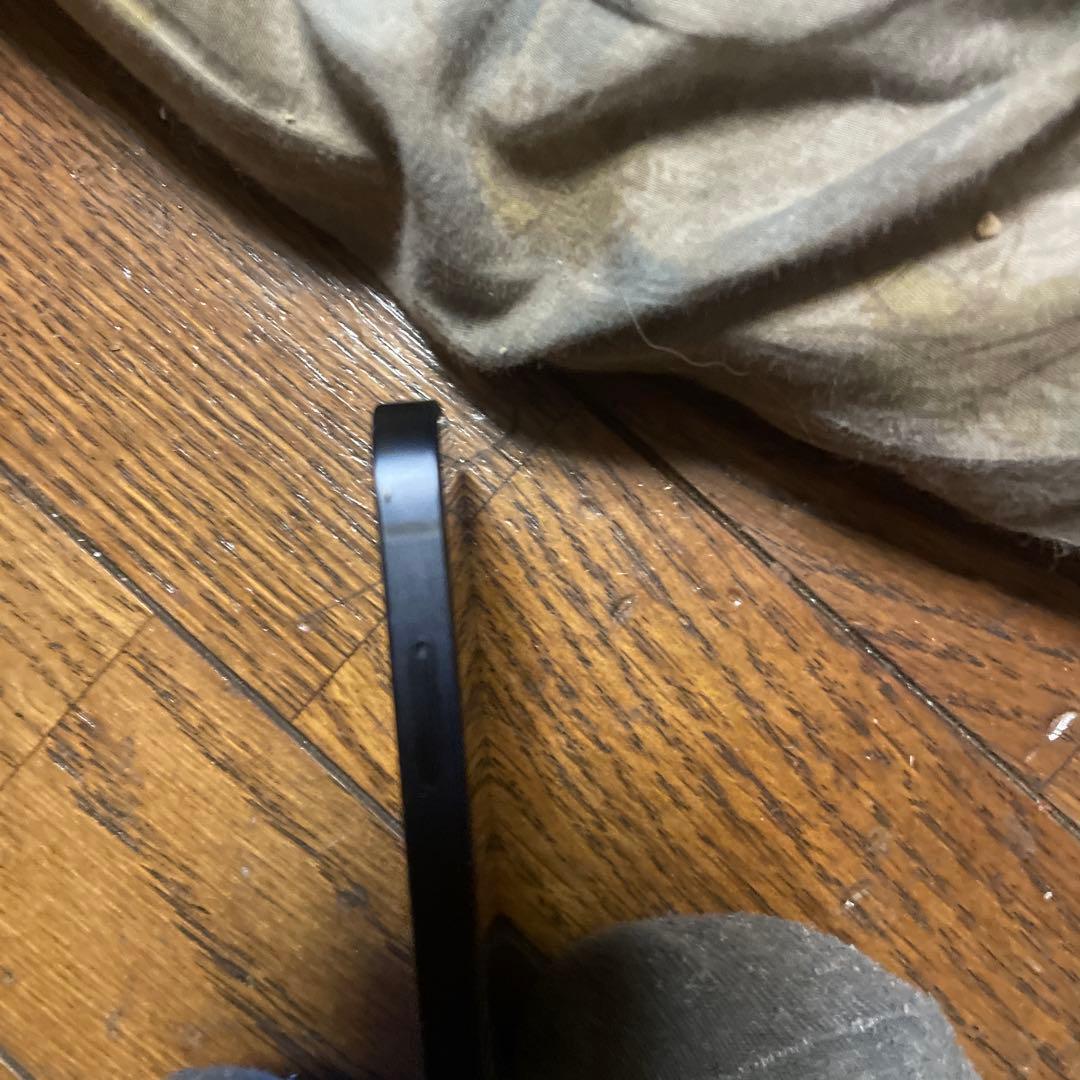 綺麗Apple iPhone 12 ブラック 64GB SIMロック解除済み