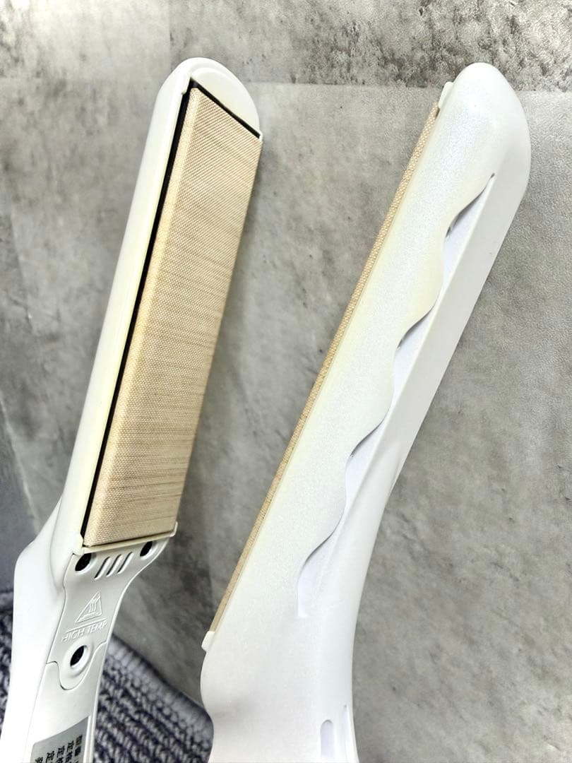 絹女 KINUJO ストレートアイロン