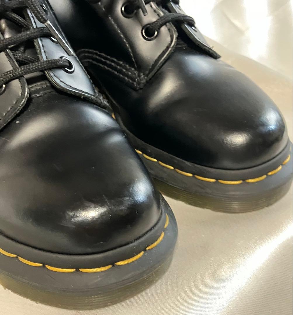 ドクターマーチン8ホール UK4（ブラック）