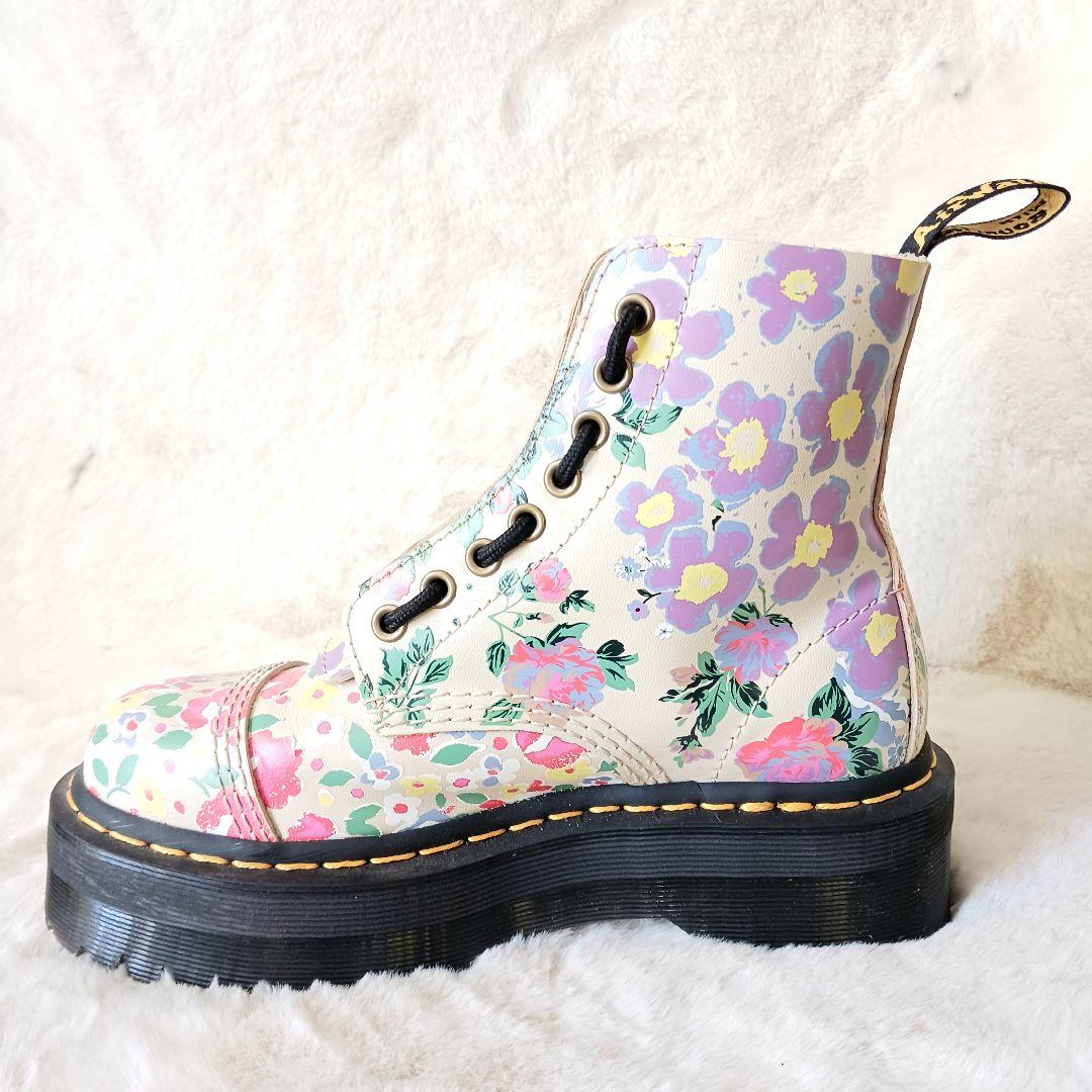 未使用品　Dr.Martens　シンクレア ブーツ　厚底　春カラー　花柄