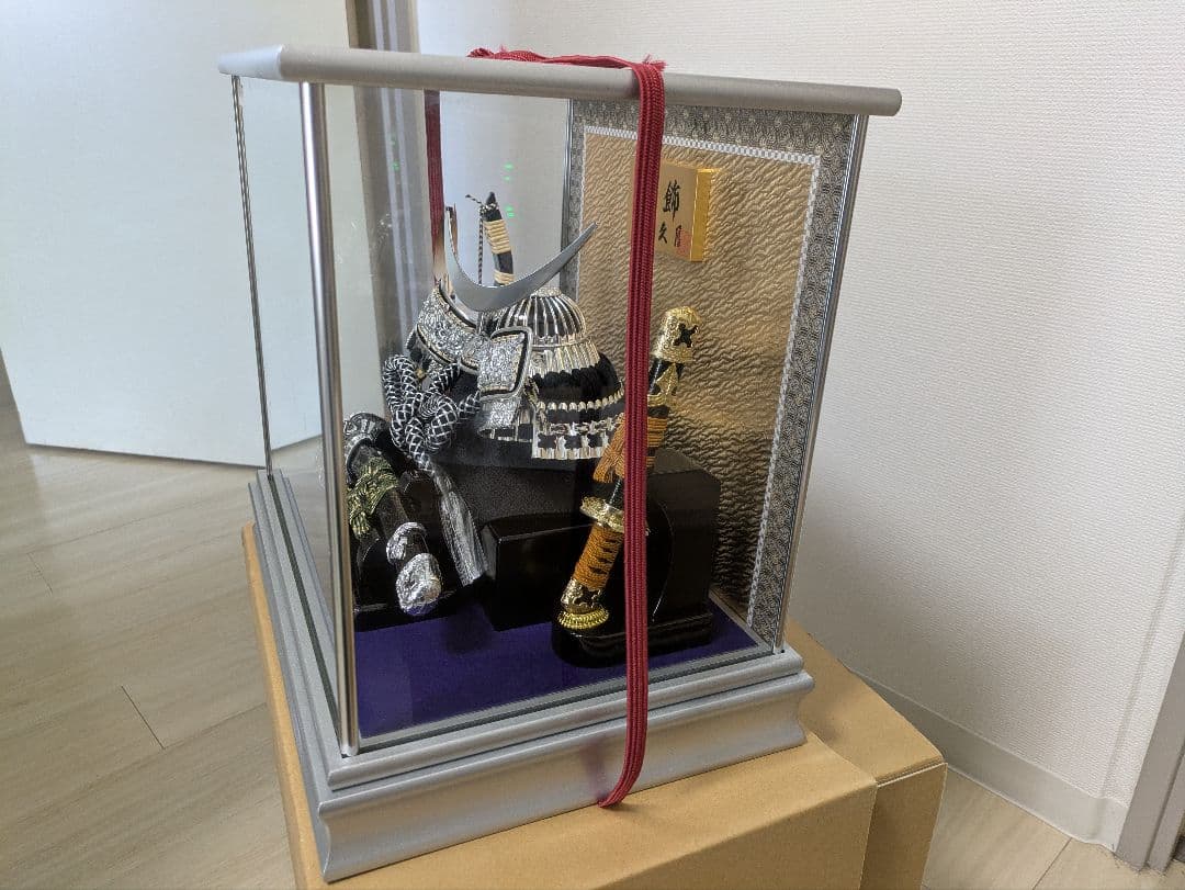 五月人形　ケース入り