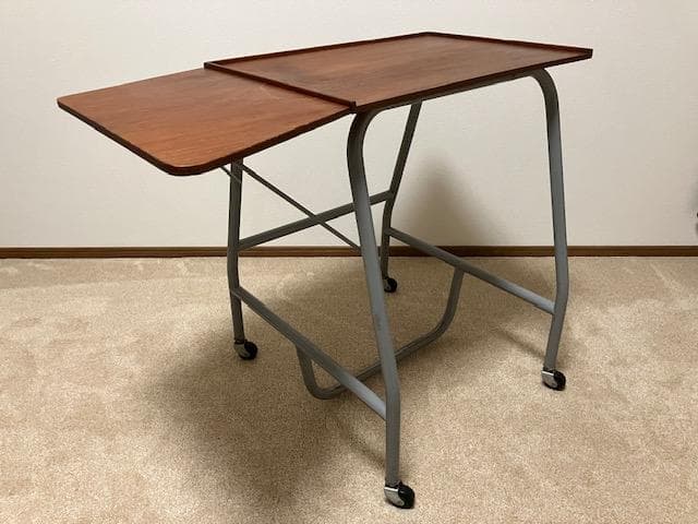 デンマーク製　ビンテージ サイドテーブル