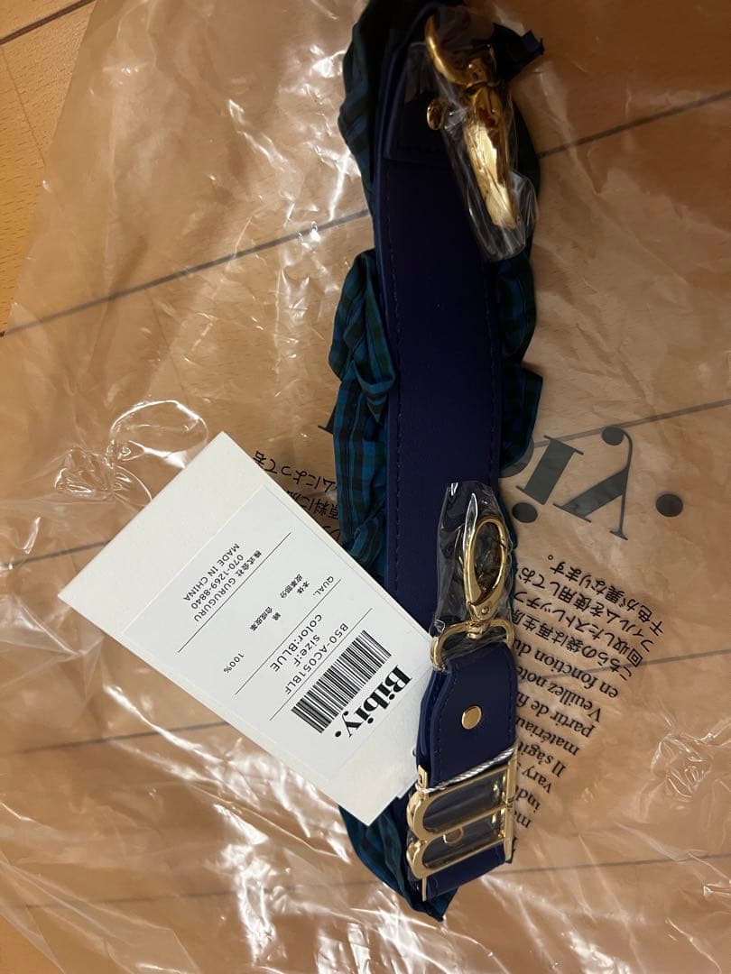 新品未使用品⭐︎ファミリア⭐︎bibiy⭐︎ハンドバッグ ⭐︎ハンドストラップ付き