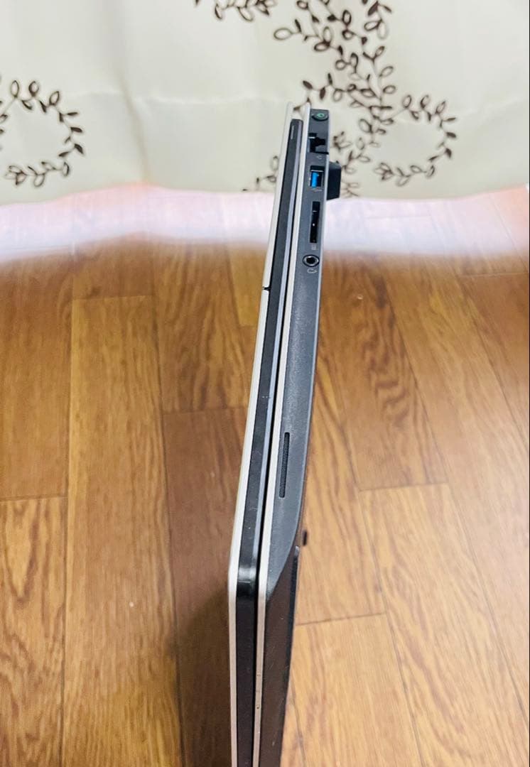 SONY VAIO SVF15N18DJS ノートPC