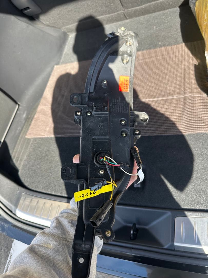 ハリアー80 リフレクター シーケンシャルウィンカー