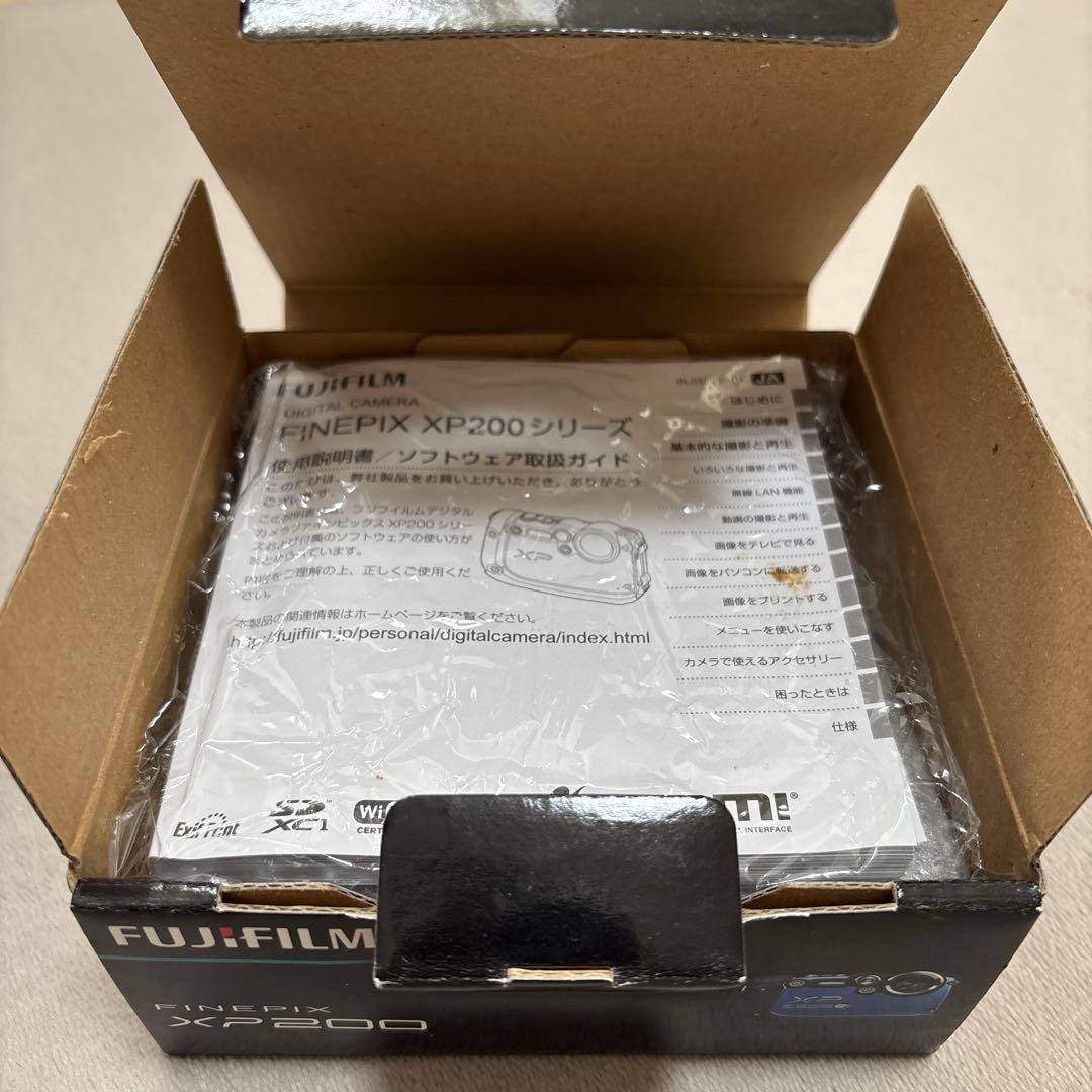 FUJIFILM FINEPIX XP200 防水デジカメ