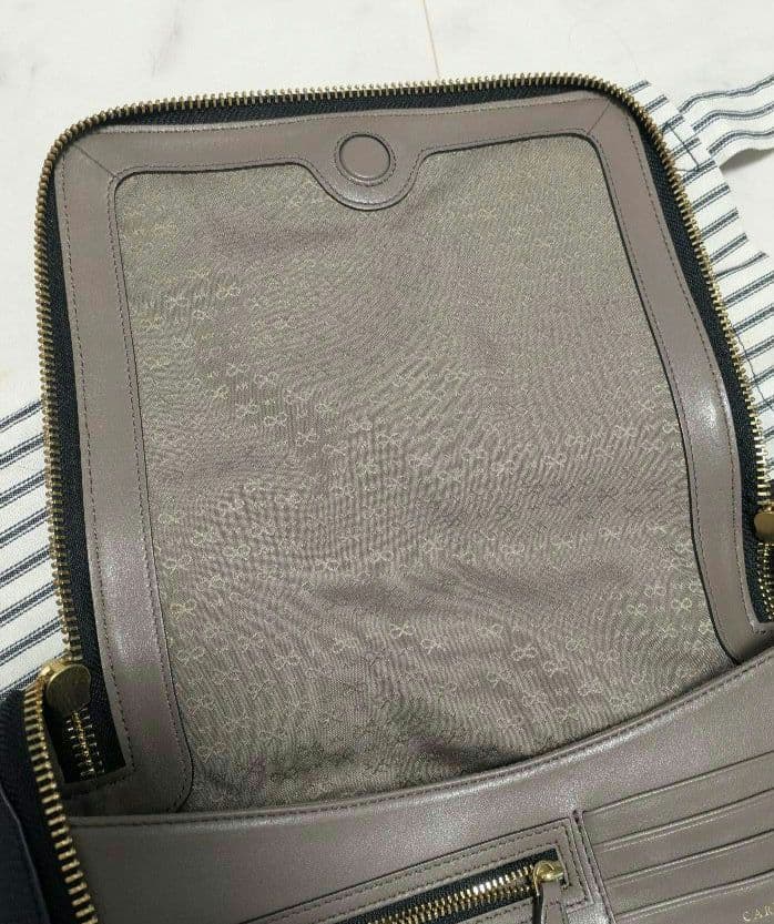 アニヤハインドマーチ　マキシジップサッチェル　ブラック　2way クロスボディ