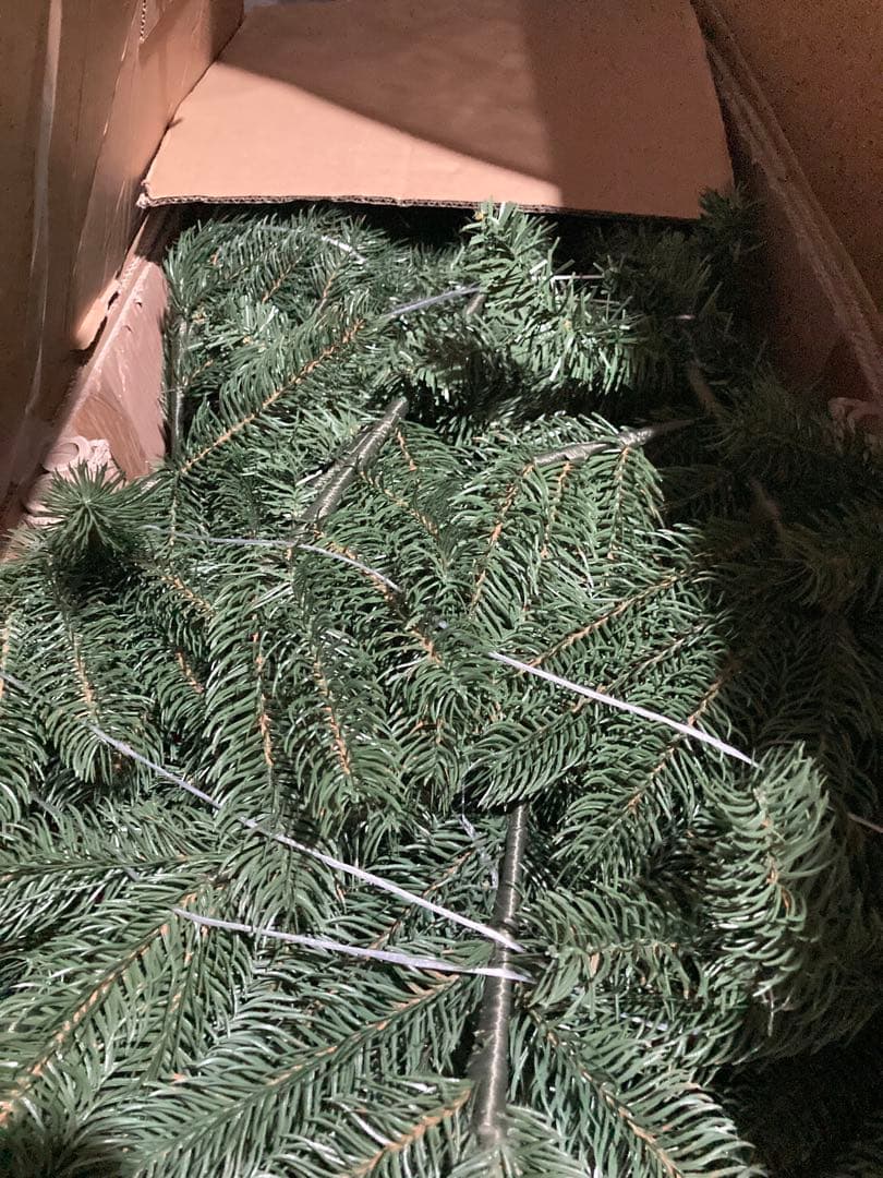クリスマスツリー　2.28m コストコ　梱包・発送たのメル便