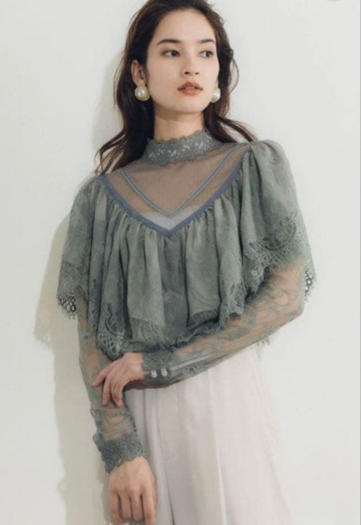 ラベルエチュード　ヴィンテージ　異素材レース長袖ブラウス