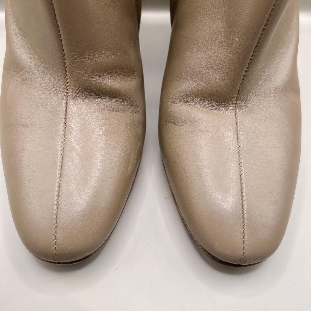 メゾンマルジェラ ショートブーツ レザー ベージュ系 ジッパー付き 36.5