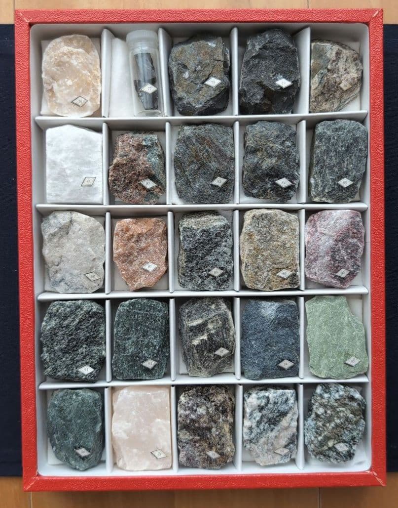 岩石標本　‐ ROCK COLLECTION ‐