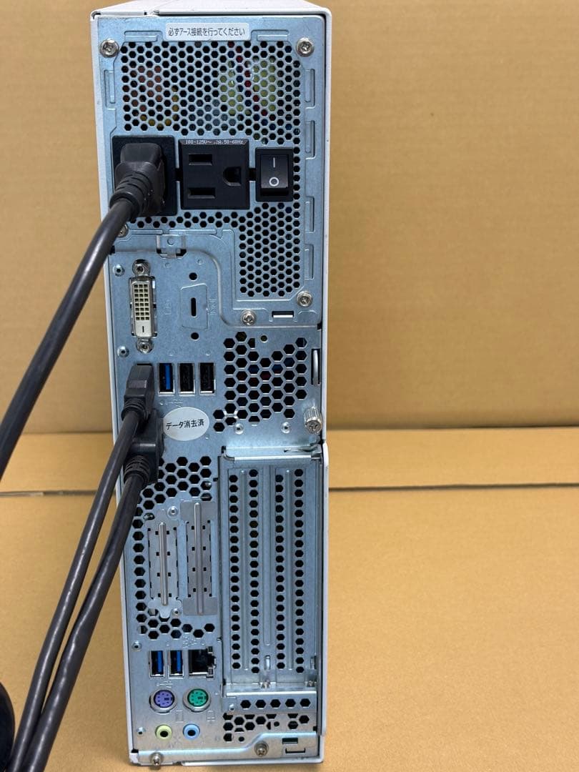 ⭐️515⭐️ FUJITSU ESPRIMO D588/V ⭐️i5-8500⭐️