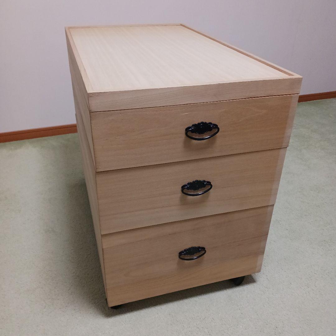 桐箱入り雛人形　七段飾り