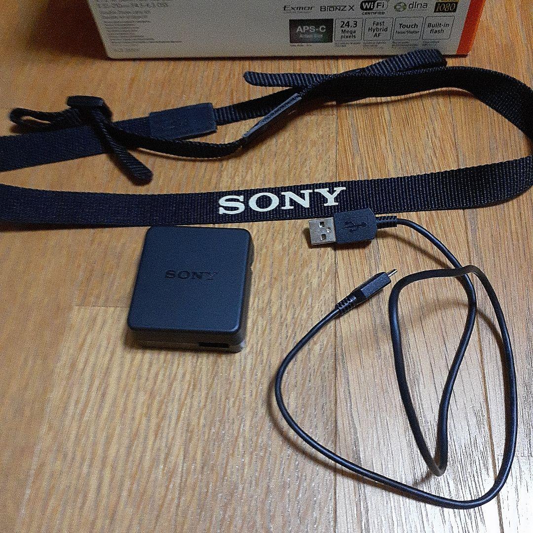 SONY α5100 ホワイト E 16-50mm レンズ付き