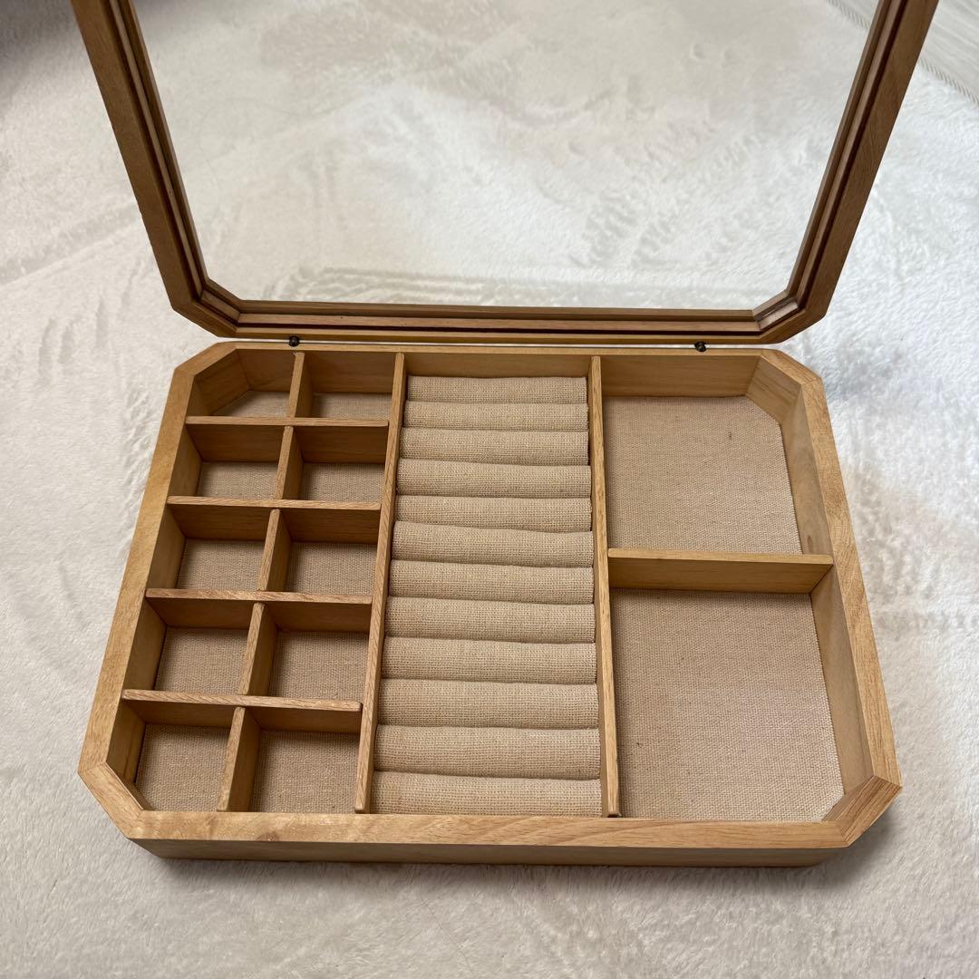 ZARA  アクセサリーケース