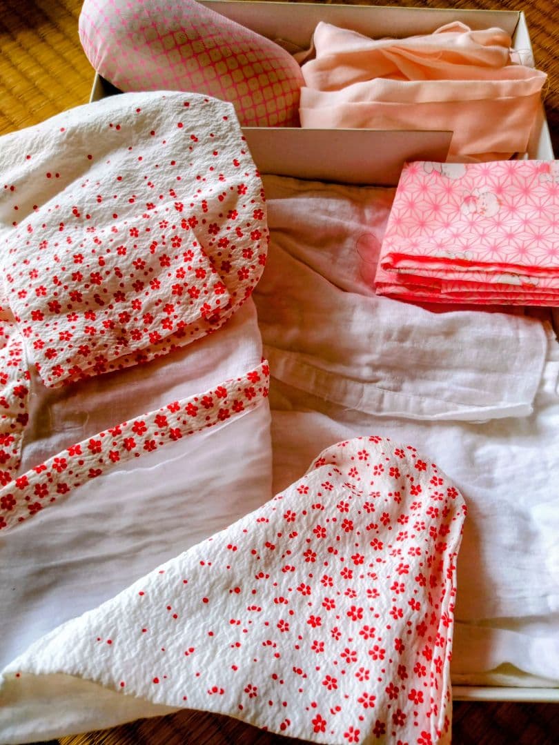 七五三オレンジの華やかな花柄着物 帯・帯締め・バック・草履・その他フルセット