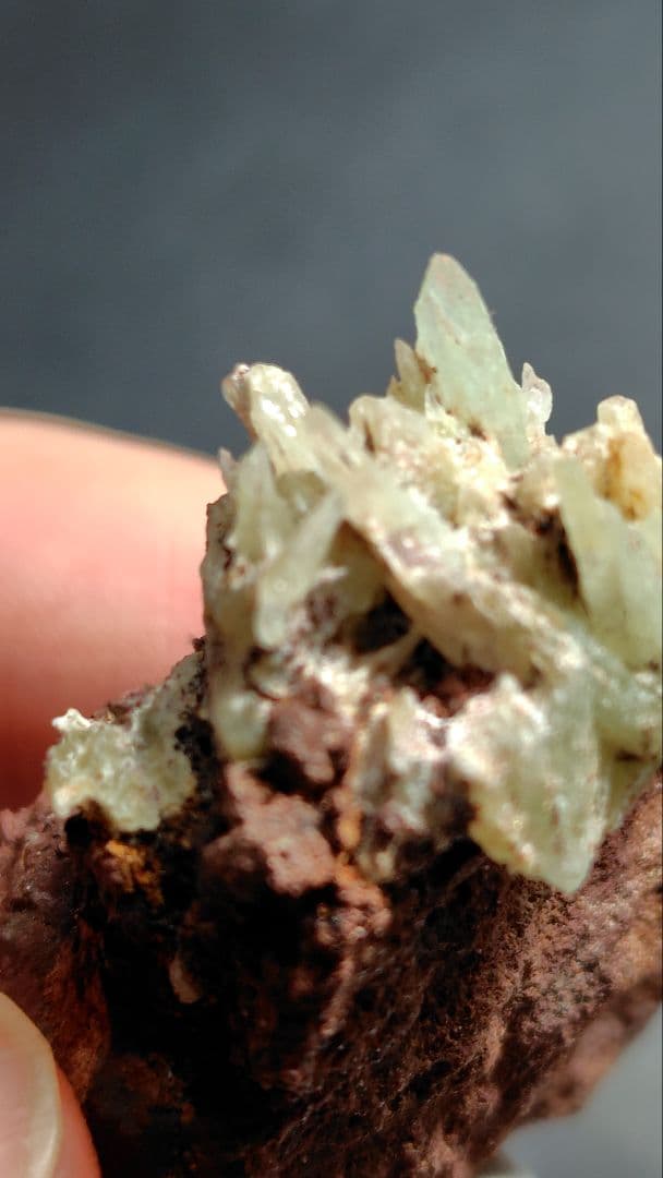 フォスフォフィライト　ボリビア産　1176