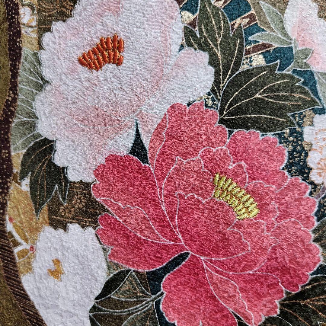 振袖フルセット(7点)・古典柄・金駒刺繍・金彩加工・宝尽くし・正絹