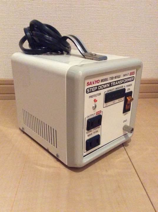 変圧器 120→100V アメリカ、カナダ等 1100W