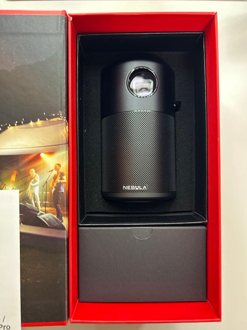 専用三脚付きAnker NEBULA Capsule Pro プロジェクター